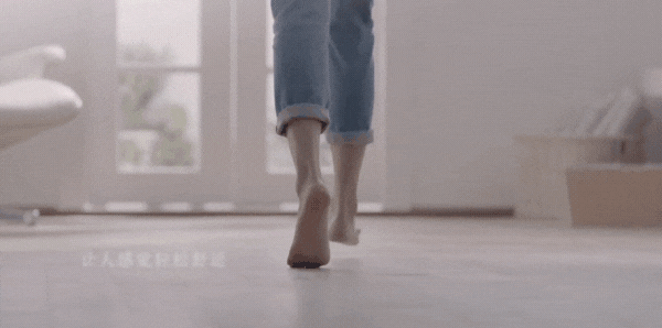 宏陶瓷磚地磚使人愜意感覺(jué)
